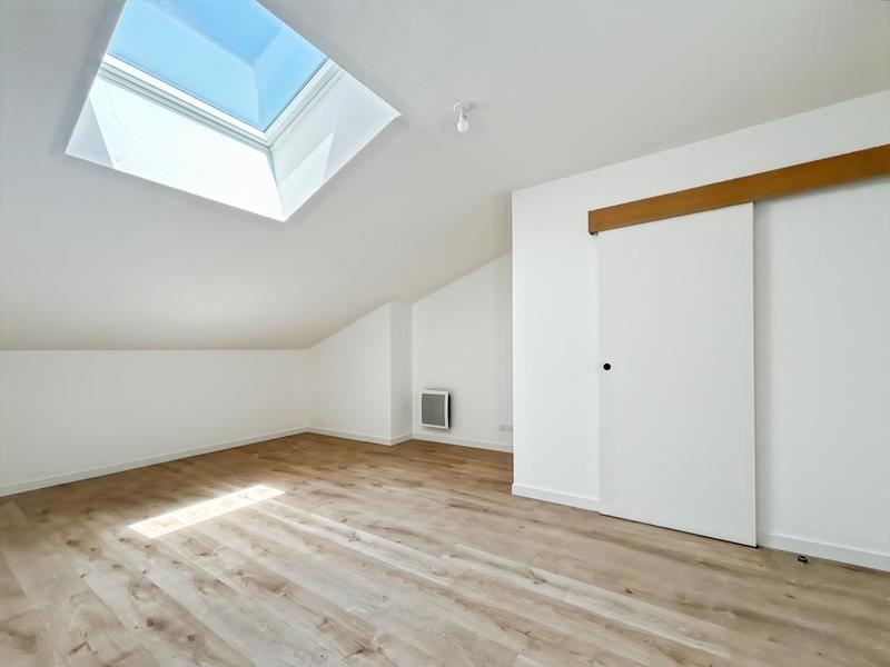 Appartement - 92 m² - 4 pièces