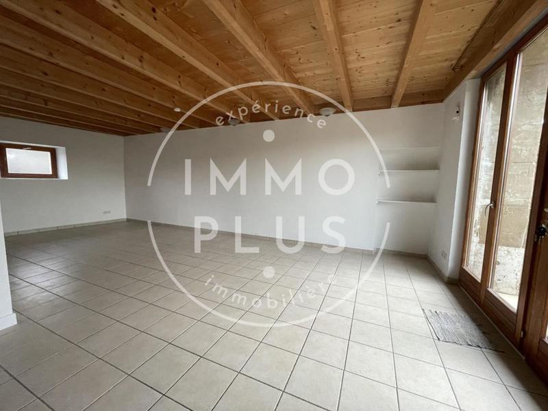 Appartement - 105 m² - 4 pièces