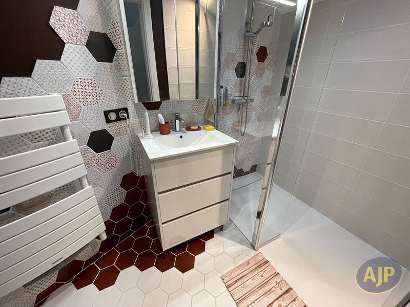 Appartement - 128 m² - 4 pièces