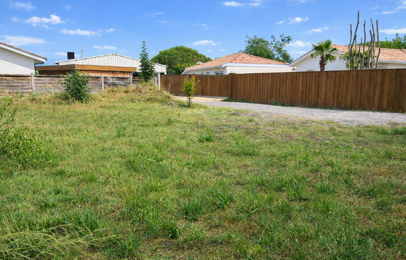 Terrain constructible - 450 m²