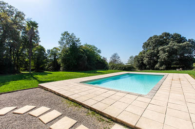 Maison - 259 m² - 10 pièces