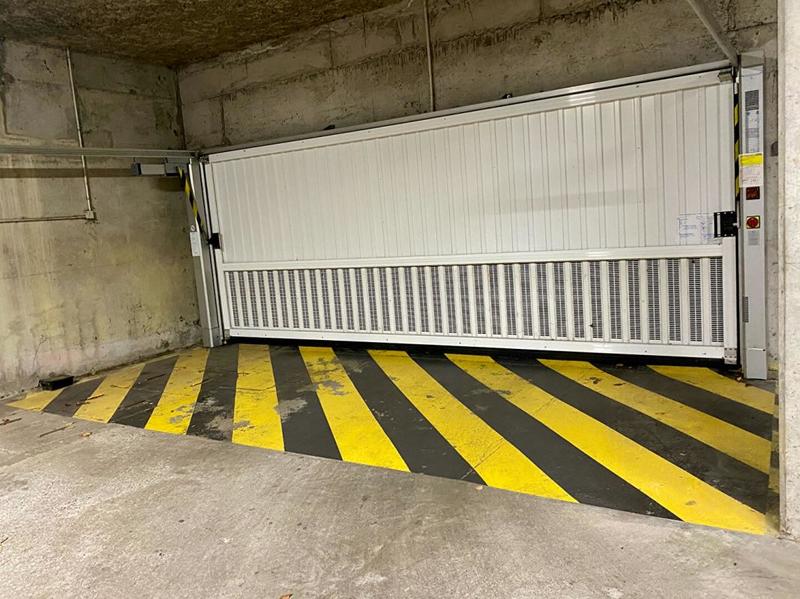 Parking / Garage - 14 m²