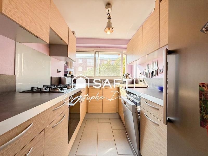 Appartement - 91 m² - 6 pièces