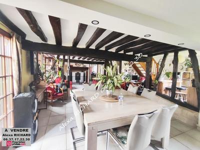 Maison - 136 m² - 6 pièces