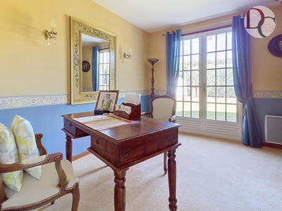 Maison - 170 m² - 7 pièces