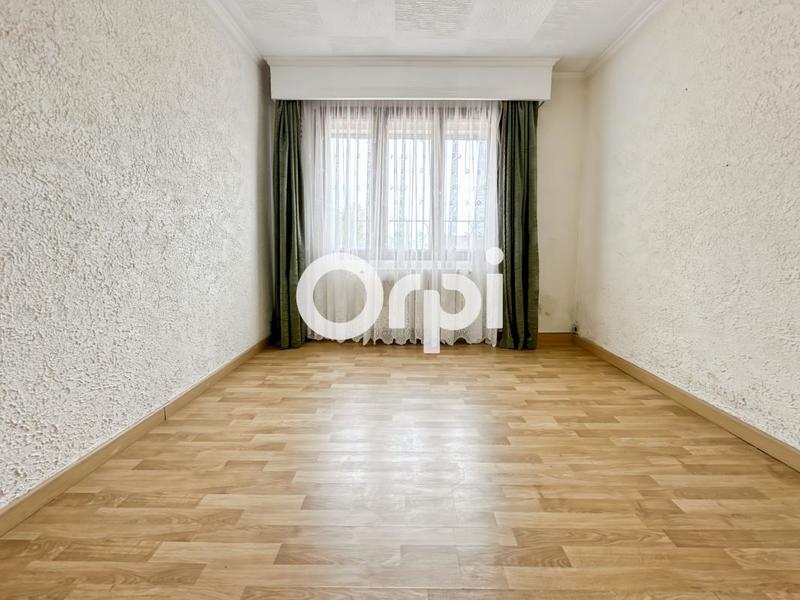 Maison - 98 m² - 4 pièces