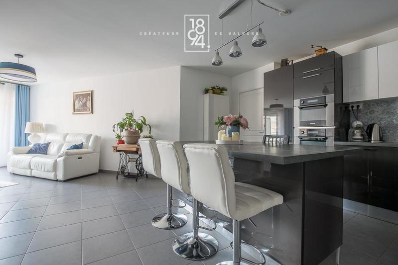 Appartement - 78 m² - 3 pièces