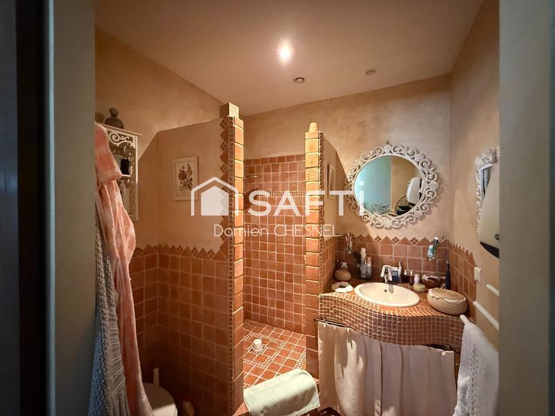 Maison - 240 m² - 6 pièces