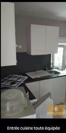 Maison - 274 m² - 10 pièces