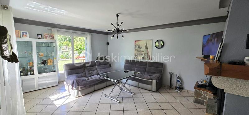 Maison de village - 226 m² - 9 pièces