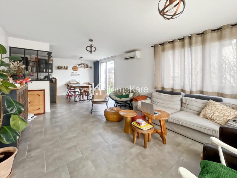 Maison - 134 m² - 6 pièces