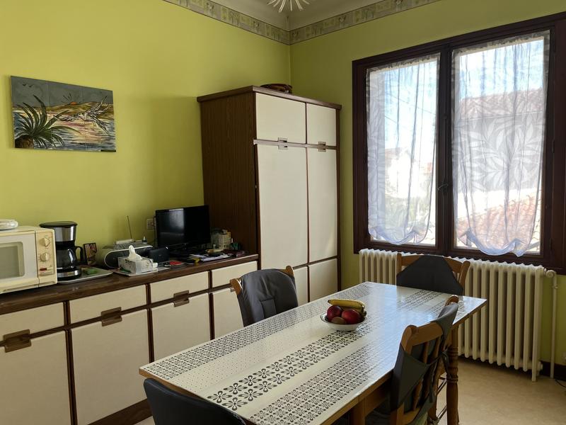 Maison - 186 m² - 4 pièces