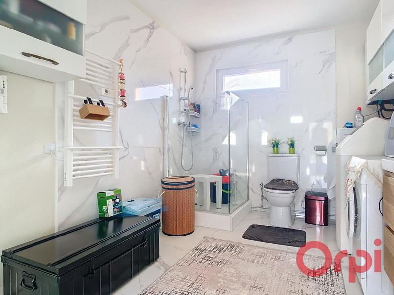 Maison - 122 m² - 5 pièces