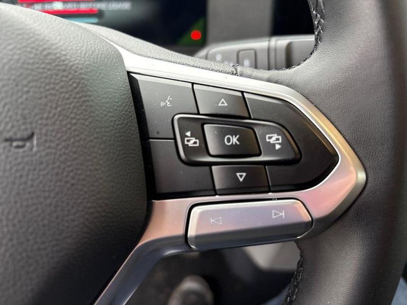 Volkswagen Caravelle E Life (64kwh/210kw) L1