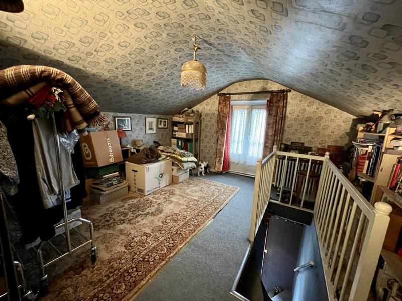 Maison - 71 m² - 5 pièces