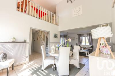 Maison - 155 m² - 6 pièces