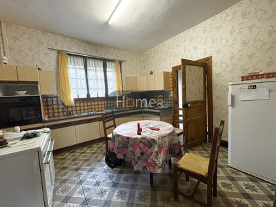 Maison - 127 m² - 7 pièces