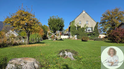 Maison ancienne - 322 m² - 12 pièces