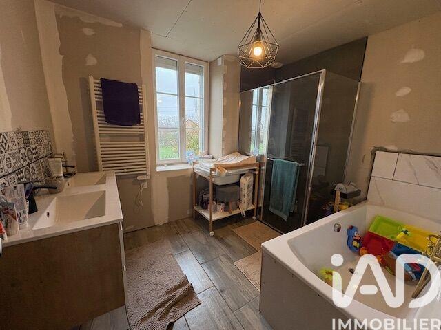 Maison - 120 m² - 5 pièces