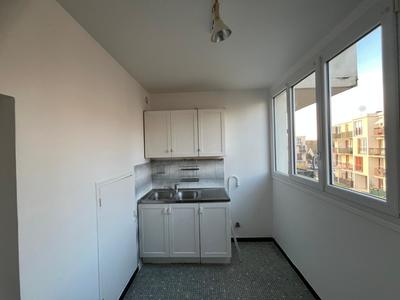 Studio - 32 m² - 1 pièce