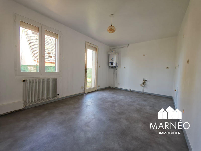 Maison traditionnelle - 100 m² - 5 pièces