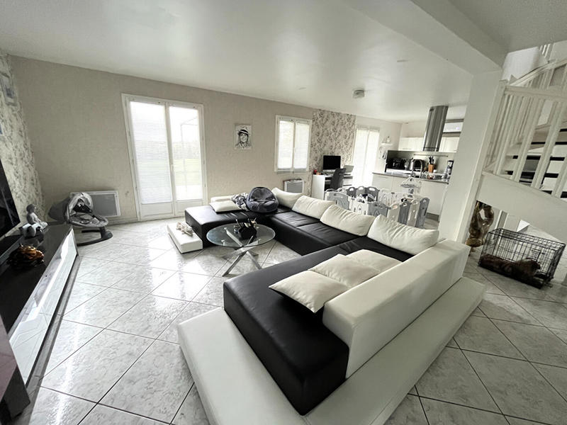 Maison - 160 m² - 6 pièces