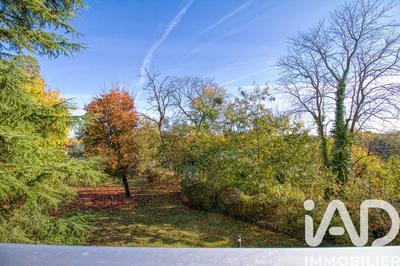 Appartement - 97 m² - 5 pièces