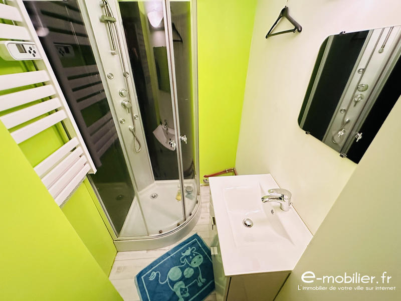 Maison - 190 m² - 7 pièces