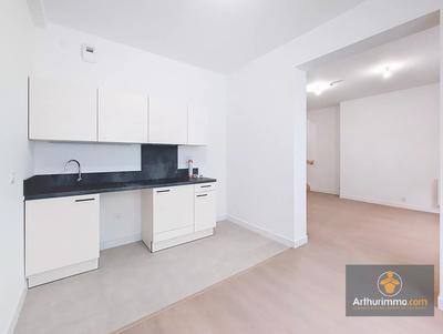 Appartement - 72 m² - 3 pièces