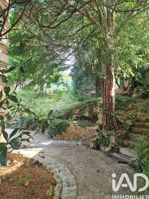 Maison - 160 m² - 8 pièces