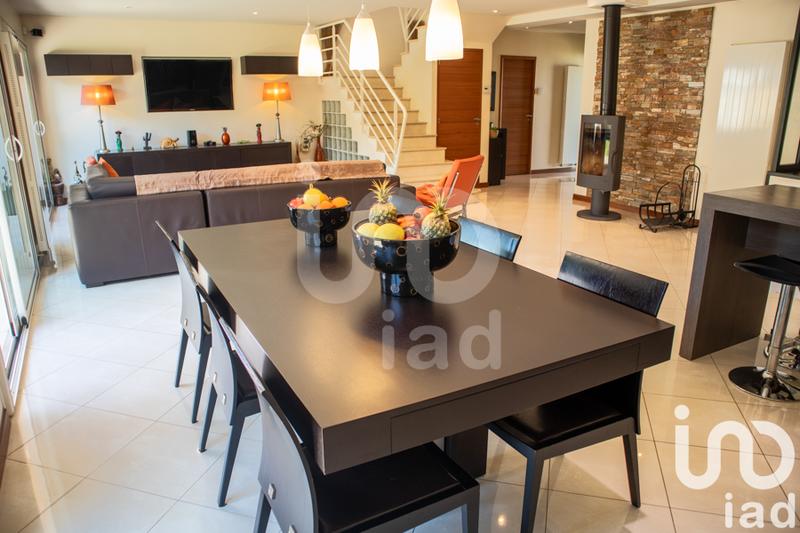 Maison - 149 m² - 6 pièces