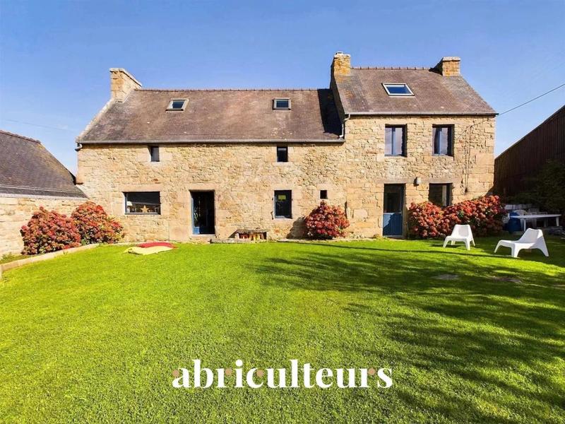 Maison ancienne - 162 m² - 7 pièces