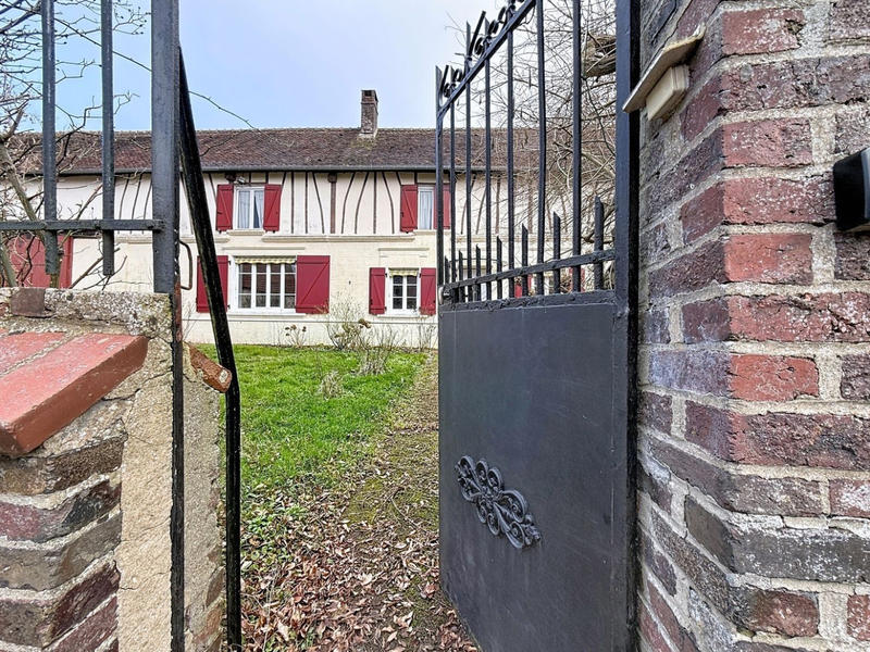 Maison - 92 m² - 4 pièces