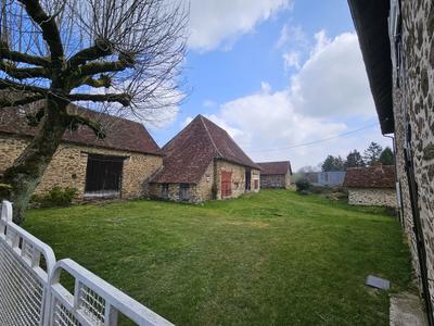 Maison de village - 200 m² - 5 pièces