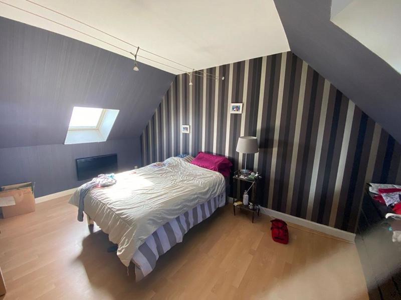 Pavillon - 90 m² - 5 pièces