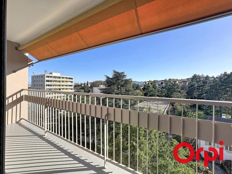 Appartement - 74 m² - 4 pièces