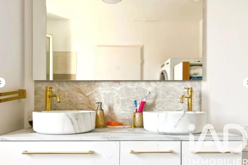 Maison - 105 m² - 4 pièces