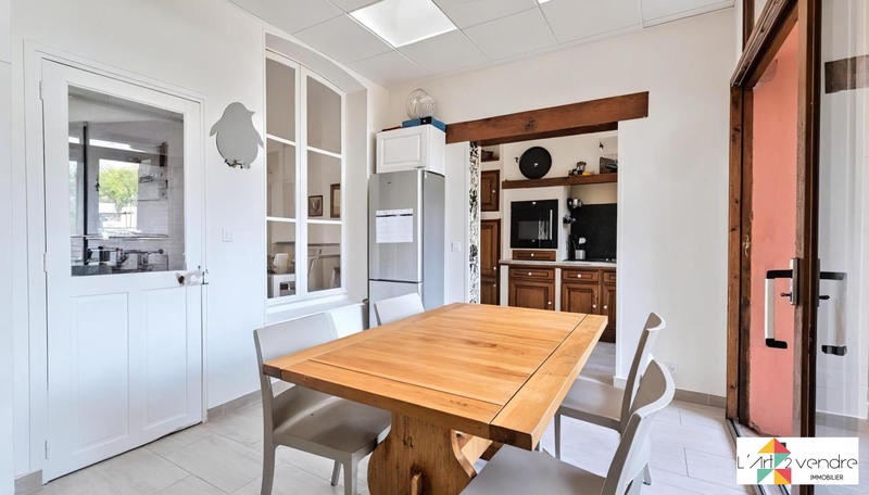 Maison - 175 m² - 7 pièces