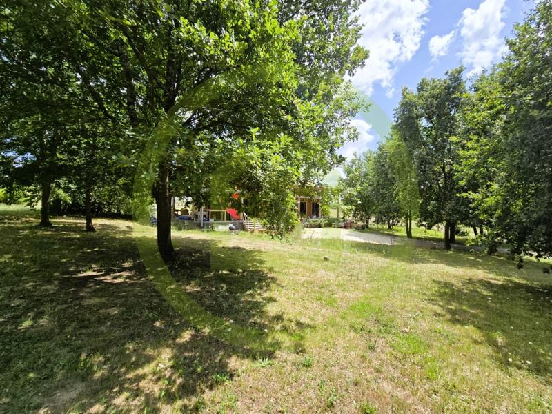 Maison - 157 m² - 6 pièces