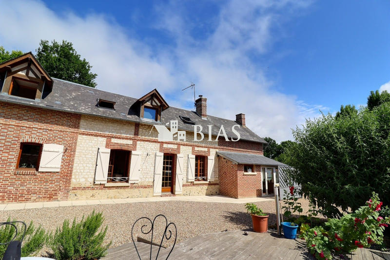 Maison - 160 m² - 6 pièces