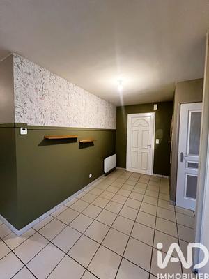 Maison - 99 m² - 5 pièces