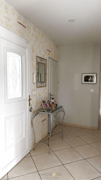 Maison - 205 m² - 7 pièces