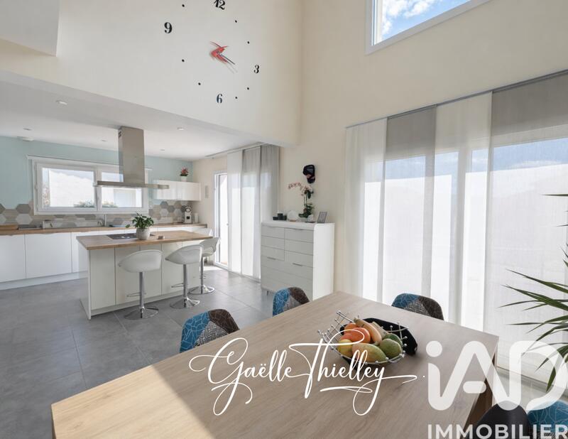 Maison - 139 m² - 6 pièces