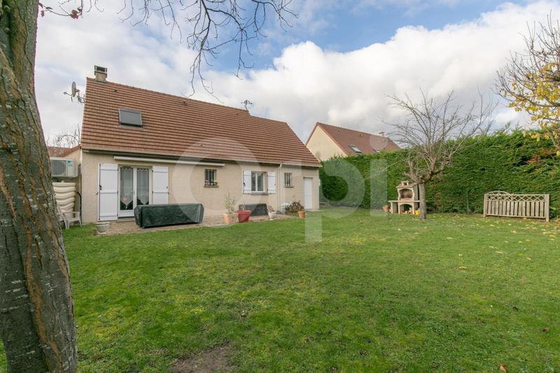 Maison - 99 m² - 4 pièces