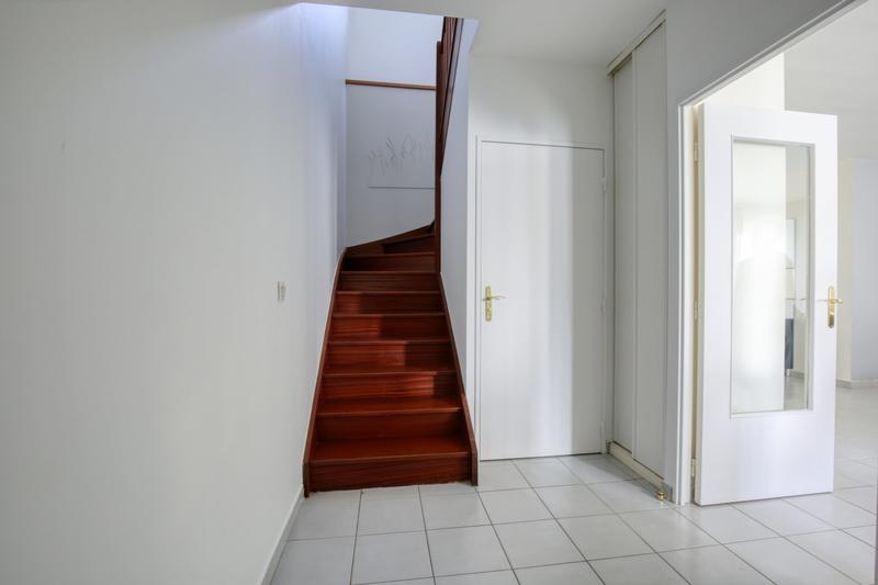 Duplex - 94 m² - 4 pièces