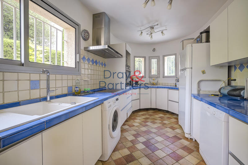 Villa - 160 m² - 6 pièces