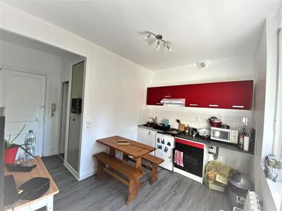 Immeuble - 260 m² - 11 pièces