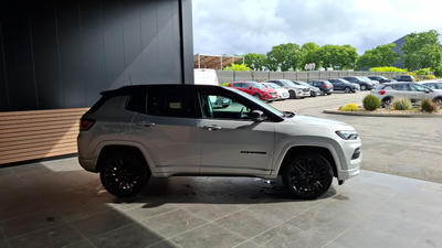 Jeep Compass II 1.3 Turbo T4 240 4xe s