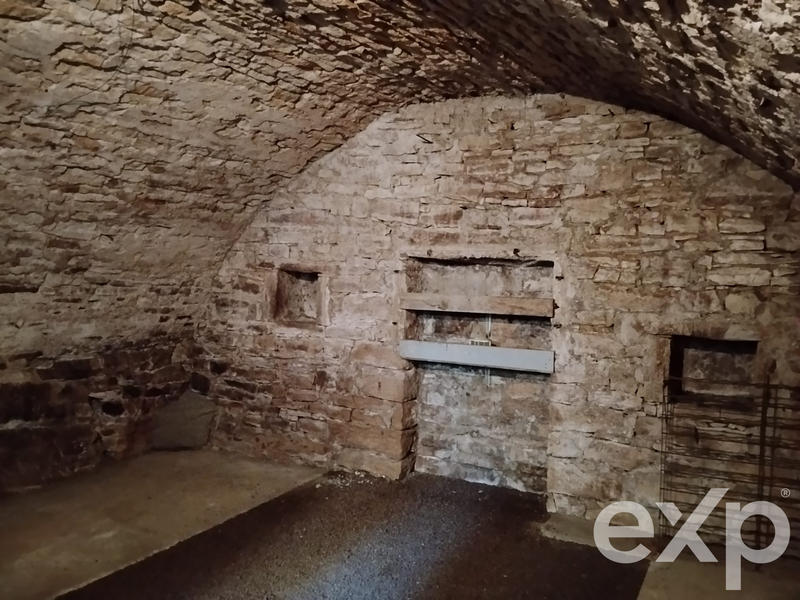 Maison ancienne - 145 m² - 7 pièces