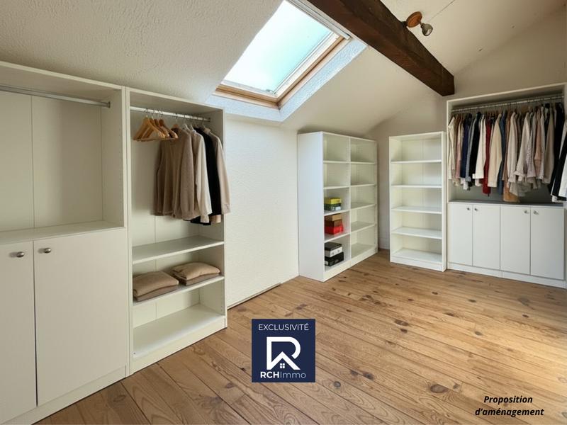 Maison traditionnelle - 124 m² - 7 pièces